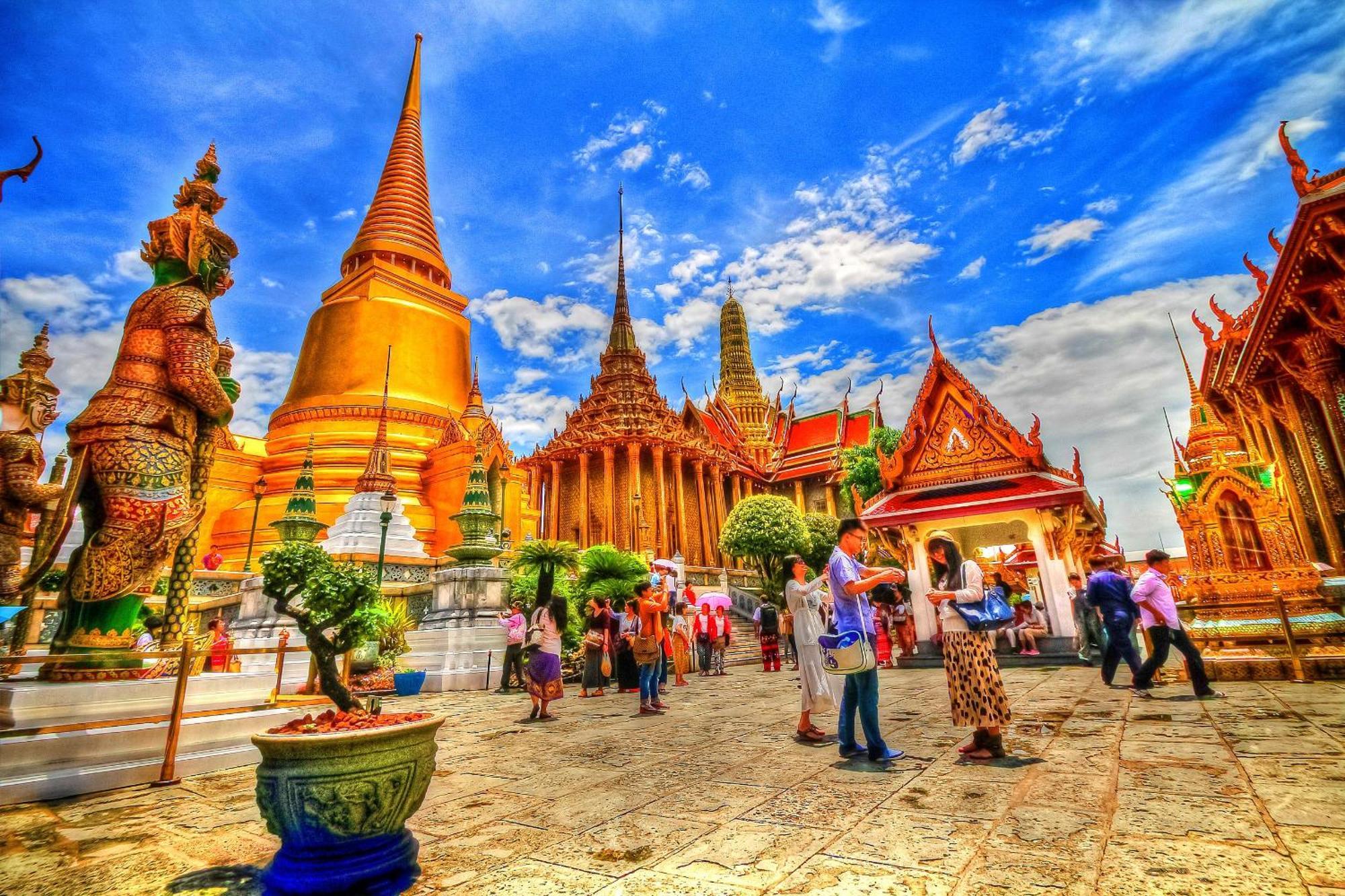 โกอินน์ สนามบินสุวรรณภูมิ Go Inn Suvarnabhumi Airport Bangkok Exteriör bild